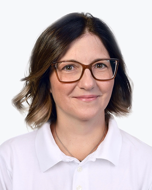 dr stom.<br><strong>Nina Zubović</strong>