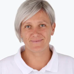 dr stom.<br><strong>Jovana Glušac</strong>