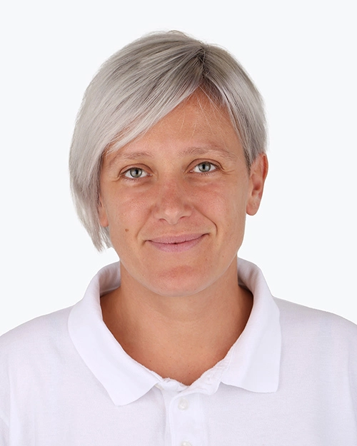 dr stom.<br><strong>Jovana Glušac</strong>