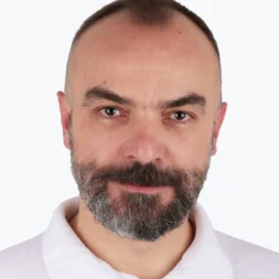 dr stom.<br><strong>Dušan Miljuš</strong>